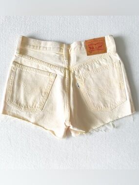 Levi's Pastel Yellow 501 Shorts